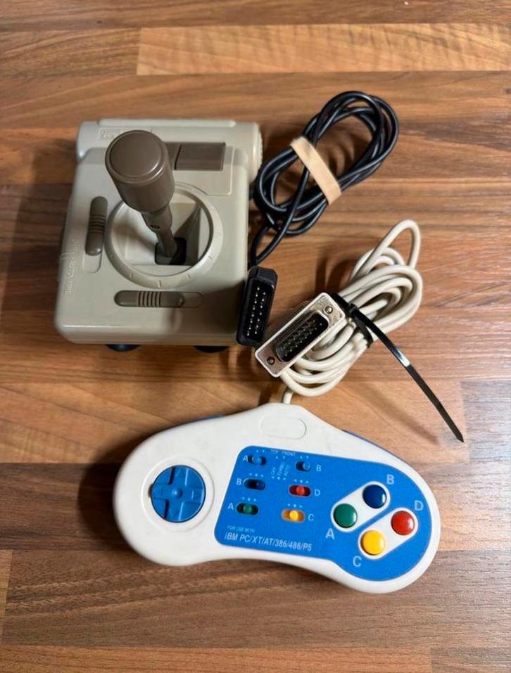 SVI Quickshot QS-113 Spectravideo & Generieke voor IBM PC, Spelcomputers en Games, Spelcomputers | Nintendo Consoles | Accessoires