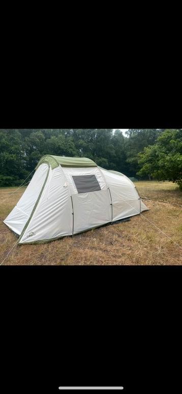 Tent 4 personen beschikbaar voor biedingen
