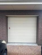 Garagedeur met motor - Zo goed als nieuw, Doe-het-zelf en Verbouw, Deuren en Horren, Gebruikt, Garagedeur, Ophalen of Verzenden