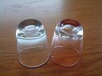 2 oude  borrel glaasjes  glas roze en blauw nr 27, Ophalen of Verzenden, Zo goed als nieuw, Borrel- of Shotglas