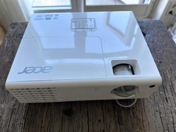 Beamer Acer H6510BD beschikbaar voor biedingen