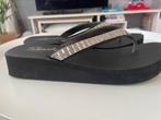 Skechers yoga foam slippers, mt 41, Slippers, Skechers, Zwart, Ophalen of Verzenden