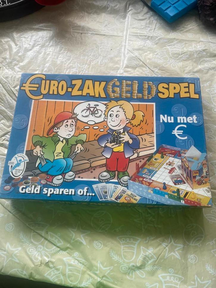Euro-Zakgeldspel - Leerzaam en leuk!, Hobby en Vrije tijd, Gezelschapsspellen | Bordspellen, Zo goed als nieuw, Drie of vier spelers