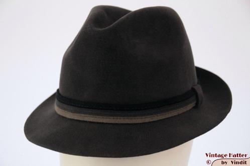 Vintage Gleufhoed Chisnall grijs geborsteld vilt 56, Kleding | Heren, Hoeden en Petten, Gedragen, Hoed, 57 cm (M, 7⅛ inch) of minder