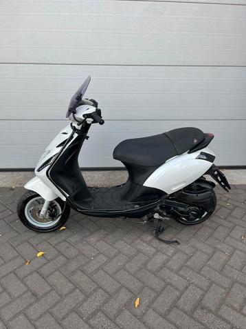 Piaggio zip sp line 4 takt 50cc 2v led valbeugels windscherm beschikbaar voor biedingen