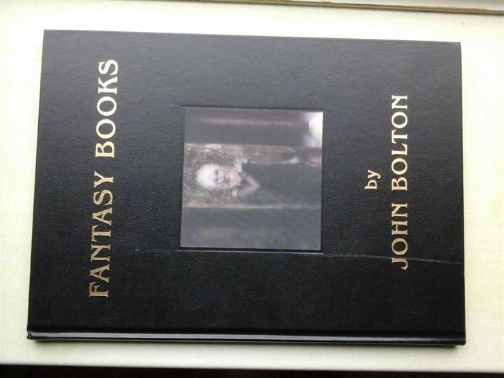 ns3-john bolton-fantasy books-nieuwstaat-hardcover, Boeken, Kunst en Cultuur | Fotografie en Design, Zo goed als nieuw, Fotografen