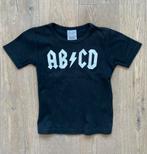 Logoshirt zwart ACDC-stijl t-shirt 104-116/4-6 jr, Gebruikt, Jongen of Meisje, Ophalen of Verzenden, Shirt of Longsleeve