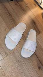 Louis vuiton slippers maat 42, Kleding | Heren, Ophalen of Verzenden, Overige maten, Wit