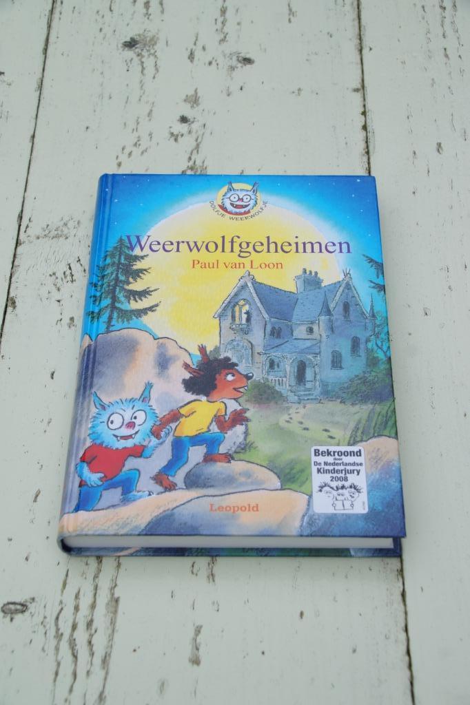 Dolfje Weerwolfje, Weerwolfgeheimen, Boeken, Kinderboeken | Jeugd | onder 10 jaar, Zo goed als nieuw, Fictie algemeen, Ophalen of Verzenden