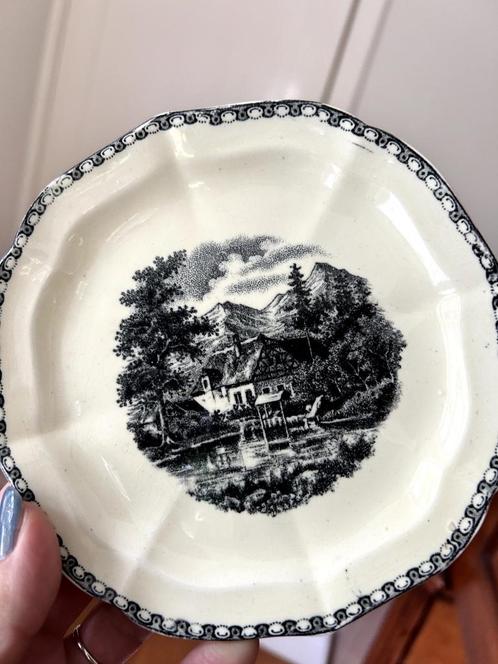 Societe Ceramique Maestricht landschap - verzameling, Antiek en Kunst, Antiek | Servies compleet, Ophalen