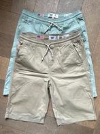2x shorts America Today beige en lindegroen maat 170-176, Broek, America Today, Ophalen of Verzenden, Zo goed als nieuw