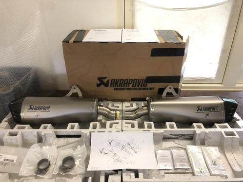 Akrapovic uitlaten Suzuki GSX-1300R GSX1300R Hayabusa 21-24, Motoren, Onderdelen | Suzuki, Nieuw, Verzenden