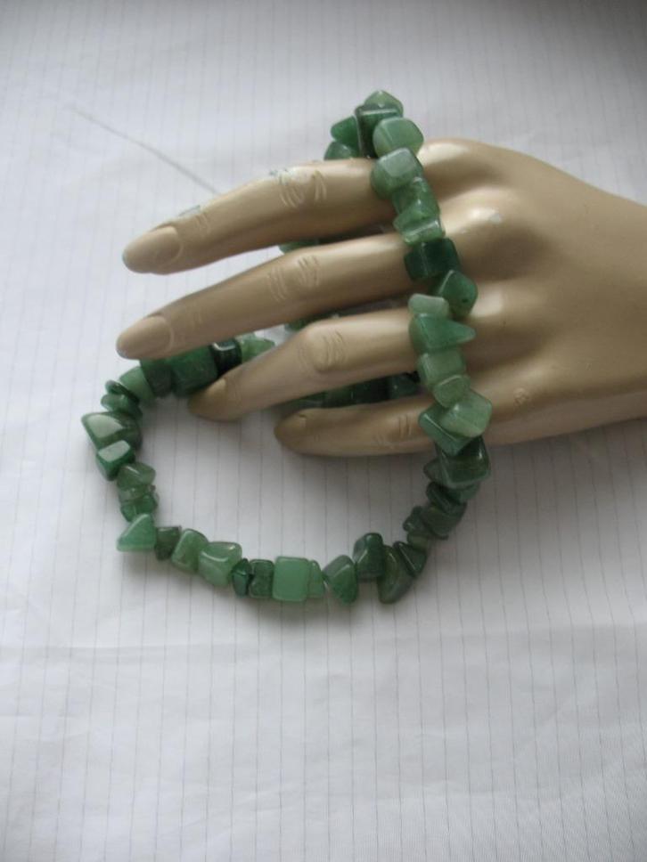 Ketting ✨Nefriet Jade Grote en Kleine Stenen ✨( nr 1 )✨Vinta, Sieraden, Tassen en Uiterlijk, Antieke sieraden, Ketting, Overige materialen
