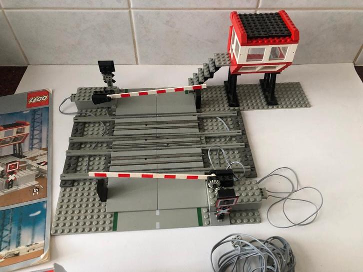 Lego 7866 trein overgang 12 volt., Kinderen en Baby's, Speelgoed | Duplo en Lego, Gebruikt, Lego, Complete set, Ophalen of Verzenden