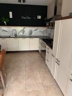 Complete keuken, Huis en Inrichting, Keuken | Complete keukens, Ophalen, Zo goed als nieuw, Kunststof, Hoekkeuken