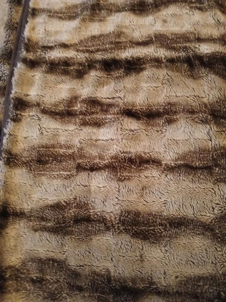 Rivièra Maison XXXL Faux fur ( imitatie bont) plaid, Huis en Inrichting, Woonaccessoires | Plaids en Woondekens, Zo goed als nieuw