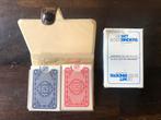Etui met 2 kleinere stokken kaart, Hobby en Vrije tijd, Gezelschapsspellen | Kaartspellen, Een of twee spelers, Ophalen of Verzenden