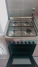 Indesit Gasfornuis met Oven, Ophalen, Gebruikt, 4 kookzones, Gas