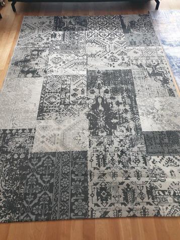 vloerkleed dessin grijs 160 x 230 cm beschikbaar voor biedingen