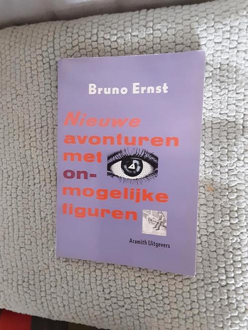 Bruno Ernst----Nieuwe avonturen met onmogelijke figuren, Boeken, Kunst en Cultuur | Beeldend, Zo goed als nieuw, Grafische vormgeving