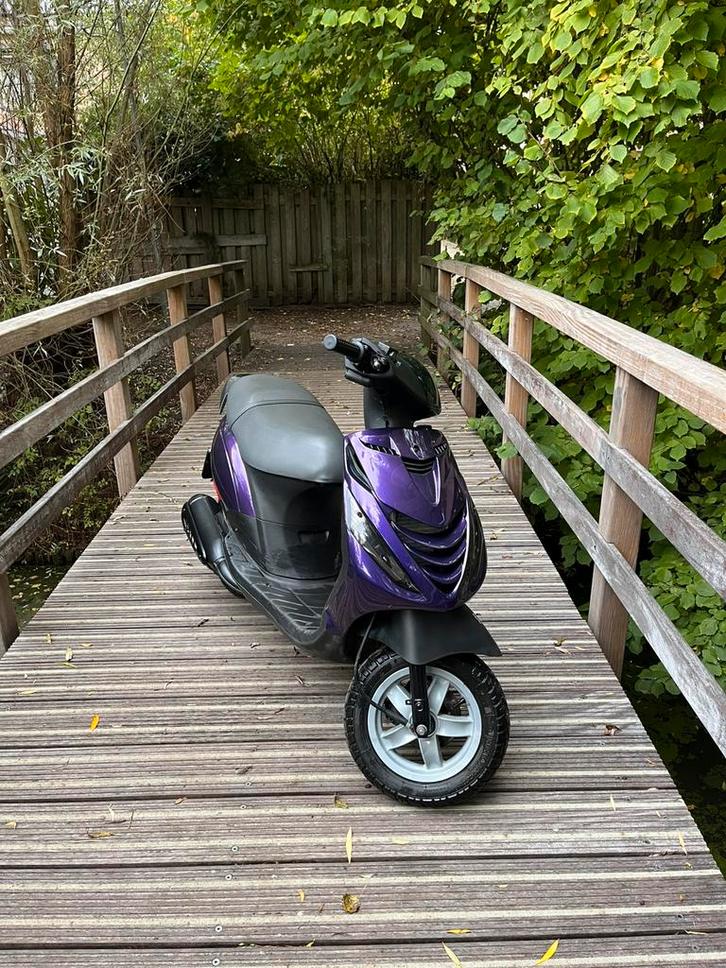 Piaggio zip 125cc A1 LC, Fietsen en Brommers, Scooters | Piaggio, Zo goed als nieuw, Zip, Tweetakt, Ophalen