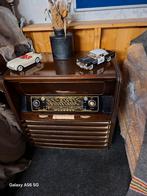 Prachtige antiek radiomeubel van gründig met el12 eindbuis, Antiek en Kunst, Ophalen