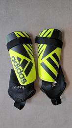 Adidas scheenbeschermers kind. Maat S?, Ophalen of Verzenden, Zo goed als nieuw
