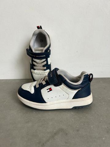 Sneakers Tommy Hilfiger maat 24 beschikbaar voor biedingen