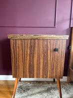 Vintage kast – Mid Century stijl – Germania, jaren 60, Huis en Inrichting, Slaapkamer | Nachtkastjes, Ophalen, Gebruikt, 45 tot 65 cm