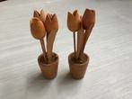 Houten Tulpen in Pot - Decoratie, Ophalen of Verzenden, Zo goed als nieuw, Overige houtsoorten, Minder dan 50 cm