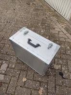 Aluminium gereedschapskist / opbergkist, Ophalen