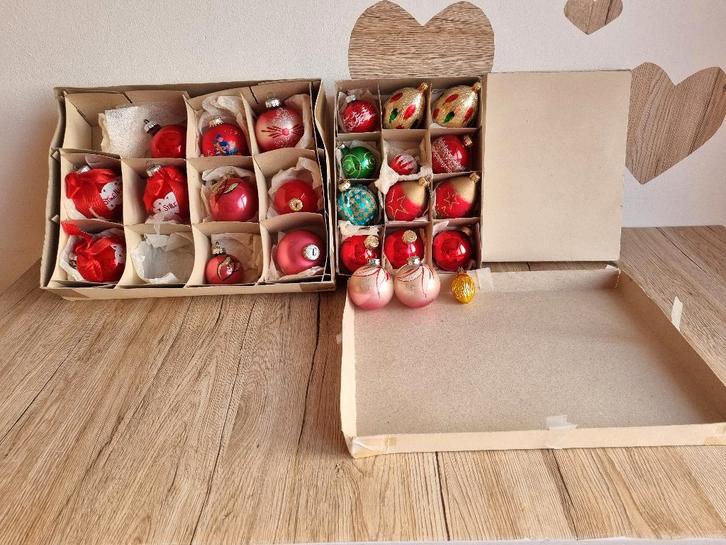 25 Prachtige Vintage Glazen Kerstballen W Germany / Colombia, Diversen, Kerst, Zo goed als nieuw, Ophalen of Verzenden