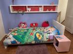 Kinderbed met Disney Dekbed & Nachtkastje, Ophalen, 70 tot 85 cm, 140 tot 160 cm, Zo goed als nieuw