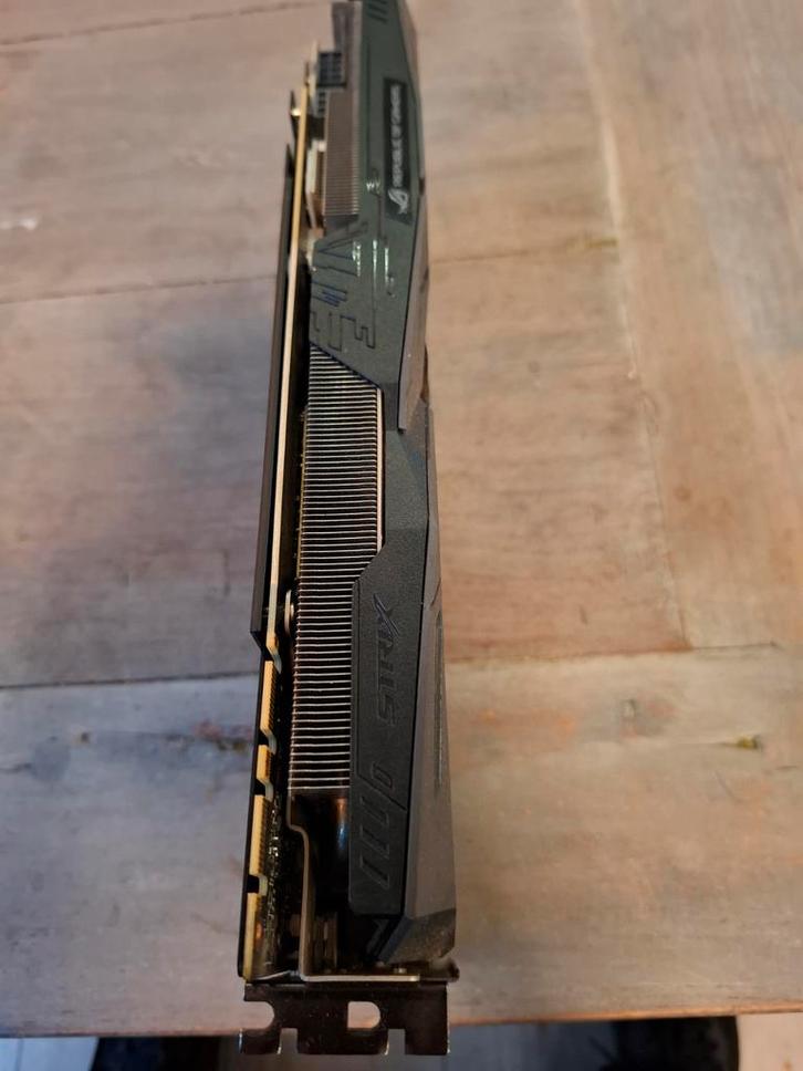 ASUS ROG 1080 Videokaart, Computers en Software, Videokaarten, Gebruikt, Nvidia, PCI-Express 3.0, GDDR5, HDMI, DisplayPort, DVI