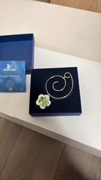 Swarovski flower charm, Ophalen of Verzenden, Zo goed als nieuw, Figuurtje