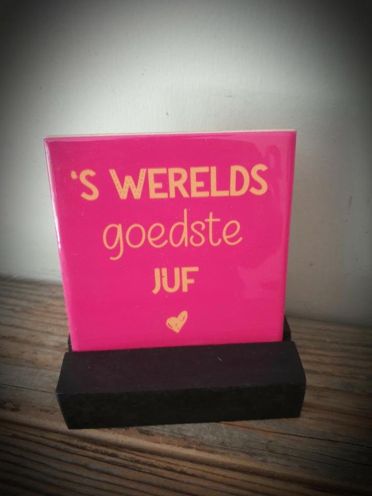 Tekst tegel "Goedste juf" teksttegel met spreuk, Huis en Inrichting, Woonaccessoires | Tekstborden en Spreuken, Nieuw, Ophalen of Verzenden