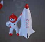 Ruimtevaart Beelden 4 stuks !! Porselein Space age Vintage, Ophalen of Verzenden