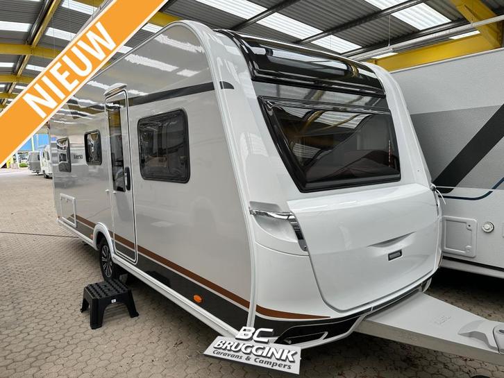 Bürstner Averso Harmony Line 535 TL, Caravans en Kamperen, Caravans, tot en met 4, Rondzit, Bürstner, 2 aparte bedden, Overige typen