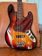 Fender American Pro II Jazz bass Rosewood 3-tone Sunburst, Muziek en Instrumenten, Snaarinstrumenten | Gitaren | Bas, Ophalen