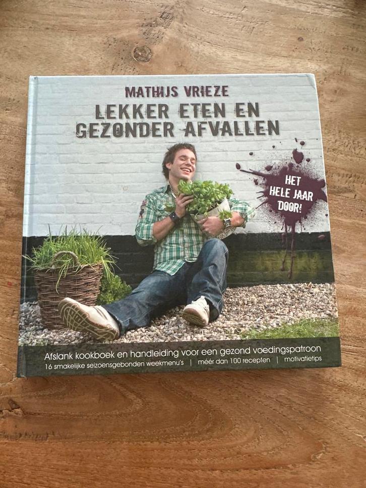 M. Vrieze - Lekker eten en gezonder afvallen, Boeken, Kookboeken, Zo goed als nieuw, Ophalen of Verzenden
