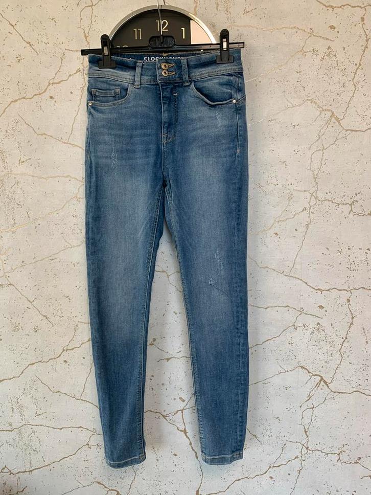 Hoge skinny jeans spijkerbroek maat 34 of 164, Kleding | Dames, Spijkerbroeken en Jeans, Zo goed als nieuw, Overige jeansmaten