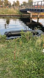 Spartan boats 330wide airdeck groen (raptor), Watersport en Boten, Hengelsport | Karpervissen, Ophalen, Zo goed als nieuw, Overige typen