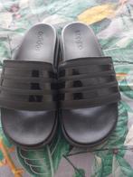 Nieuwe adidas slippers maat 42 zwart met lekkere zool, Ophalen of Verzenden, Nieuw, Zwart