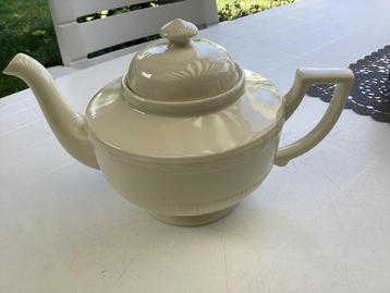 Theepot NIEUW, niet gebruikt voor €12,50. beschikbaar voor biedingen