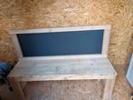 Steigerhout bureau met krijtbord, Kinderen en Baby's, Kinderkamer | Tafels en Stoelen, Ophalen of Verzenden, Zo goed als nieuw
