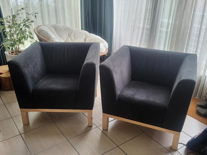 Twee zwarte fauteuils van Erik Jørgensen Deens Design, Huis en Inrichting, Fauteuils, Gebruikt, Hout, Stof, 75 tot 100 cm, 75 tot 100 cm