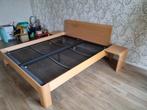 Twee persoons bed Auping Auronde 180x200 beuken + hoofdbord, Huis en Inrichting, Slaapkamer | Bedden, Auping Auronde 1500, Bruin