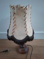 Vintage Schemerlamp Eikenhout Varkensblaas, Gebruikt, Vintage, Ophalen of Verzenden, Minder dan 50 cm