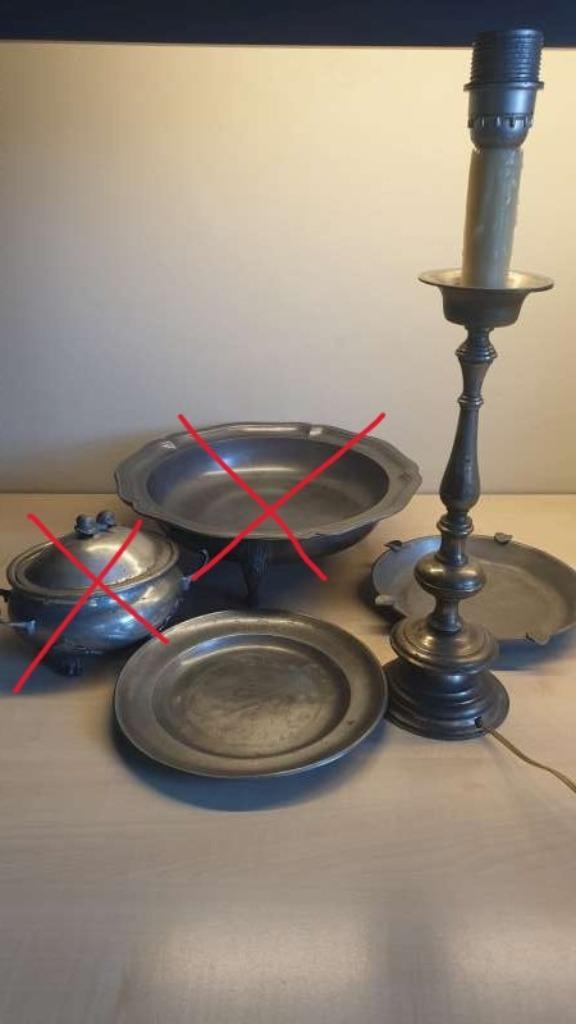 3 tinnen objecten : sierbord, asbak, voet lampadaire, Antiek en Kunst, Antiek | Tin, Ophalen of Verzenden