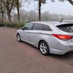 Hyundai  i40 ..nette auto  nieuwe apk, Auto's, Stof, Zwart, 4 cilinders, Handgeschakeld
